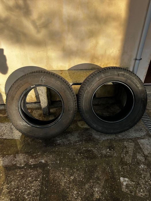 Pneus Michelin 235/65R16C