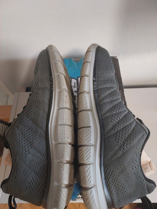 Кросівки Skechers чоловічі