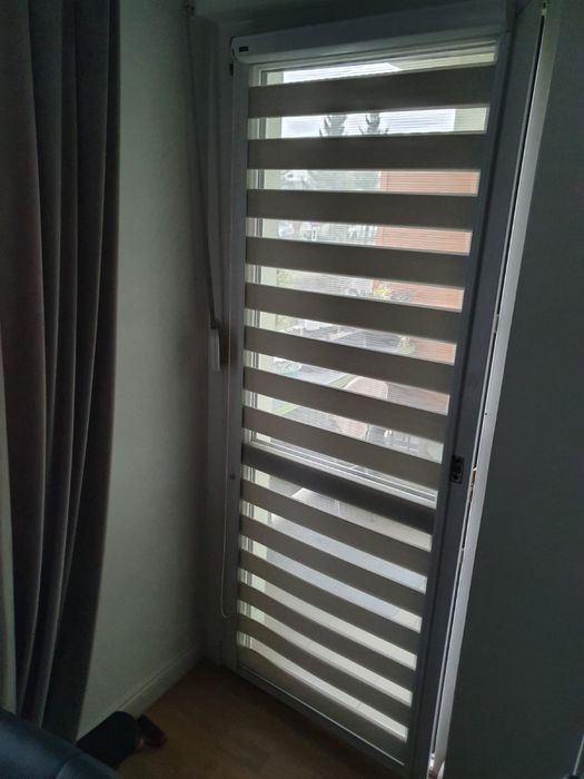 Dwa okna dwuskrzydłowe, drzwi balkonowe plus rolety ! Nowogard !