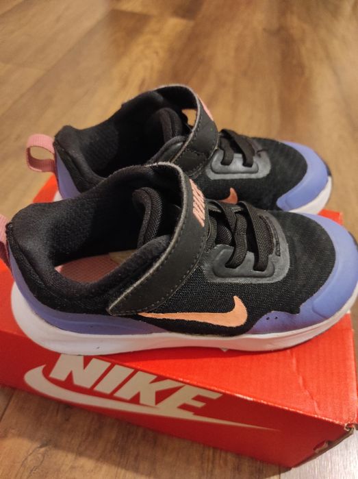 Кроссовки Nike оригинал