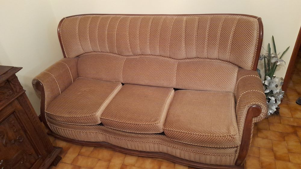 Sofás, poltronas Viseu • OLX Portugal