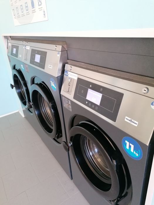 Máquinas de Lavandaria self service