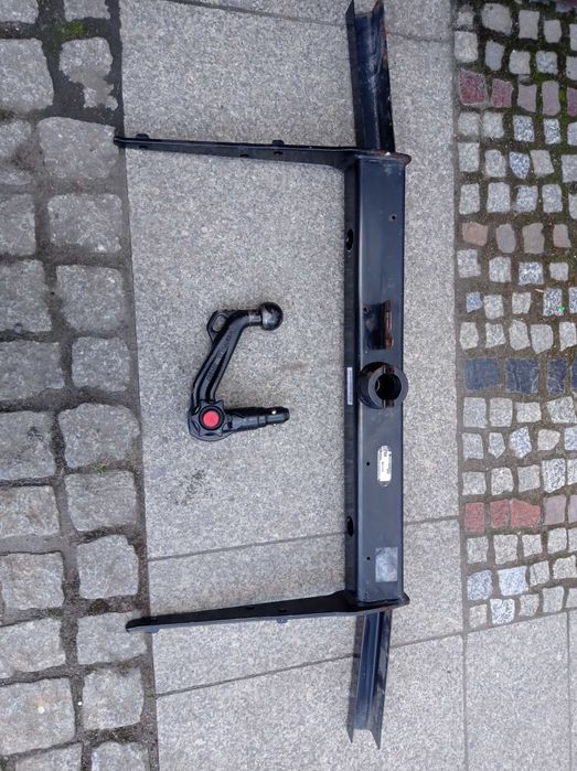 Hak holowniczy VW T5 T6 Multivan wypinany odpinany OEM oryginalny Montaż