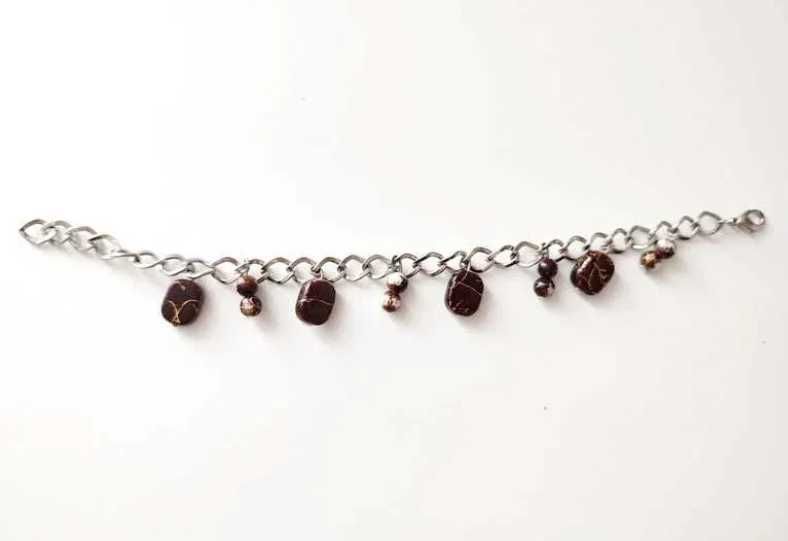 Bransoletka z kamyczkami