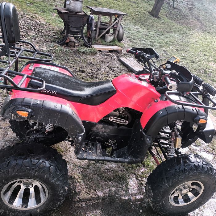 Продам квадрациколь