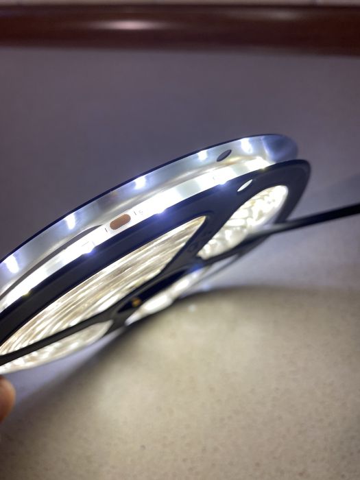 Taśma led ledy 5 metrów