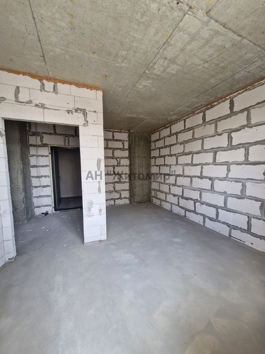 Продаж 1-кімнатної квартири в ЖК «Вернісаж»