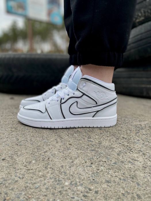 Buty Nike Air Jordan 1 Mid Iridescent White 36-40 damskie trampki