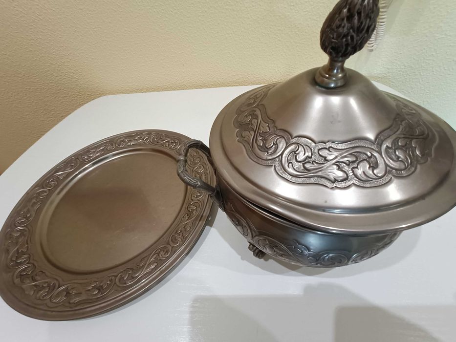 3 Peças antigas em estanho