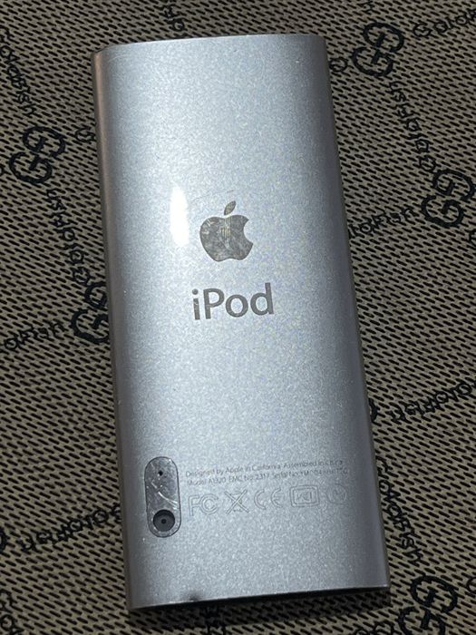 MP3-плеєр Apple iPod Nano 5Gen 16 GB