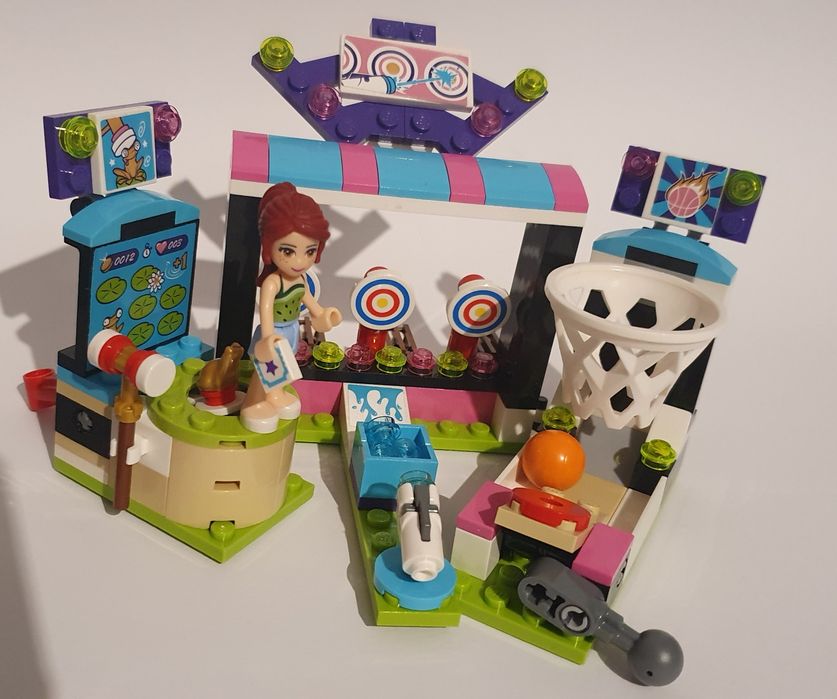 LEGO Friends - 41127 - Automaty w parku rozrywki- KOMPLET