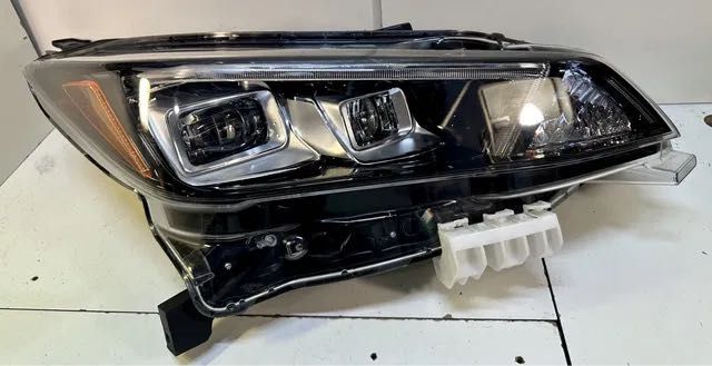 Фара 2018-2024 Leaf 2 ZE1 USA галоген Full Led Nissan