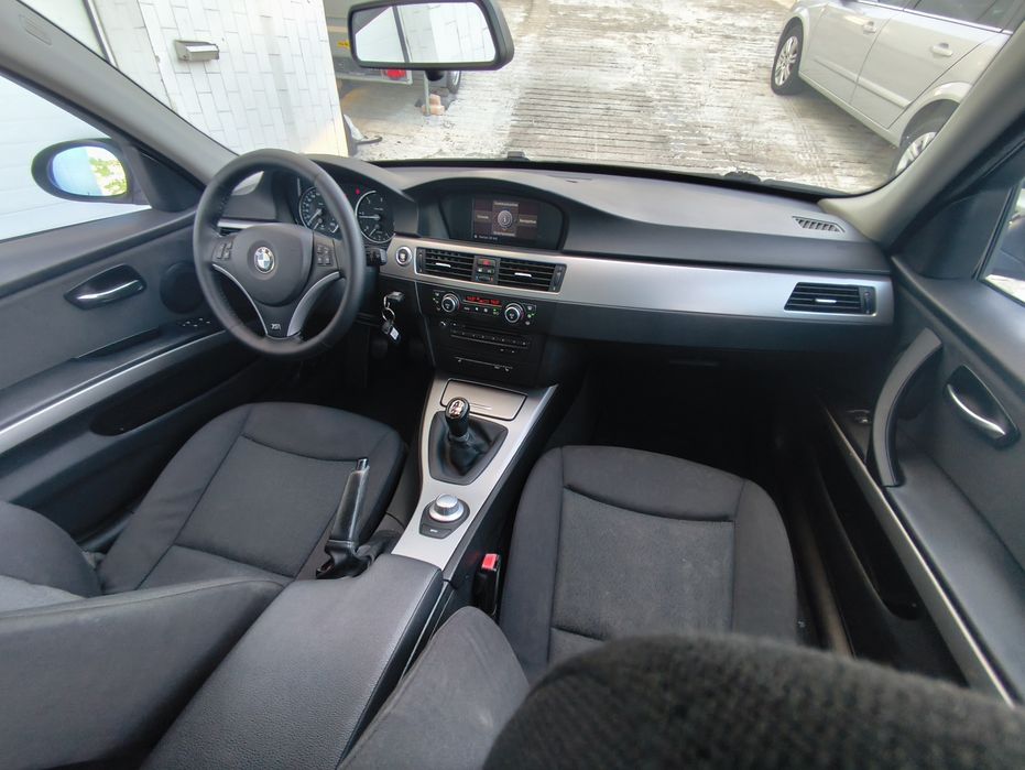 BMW 318 — fotografia 8