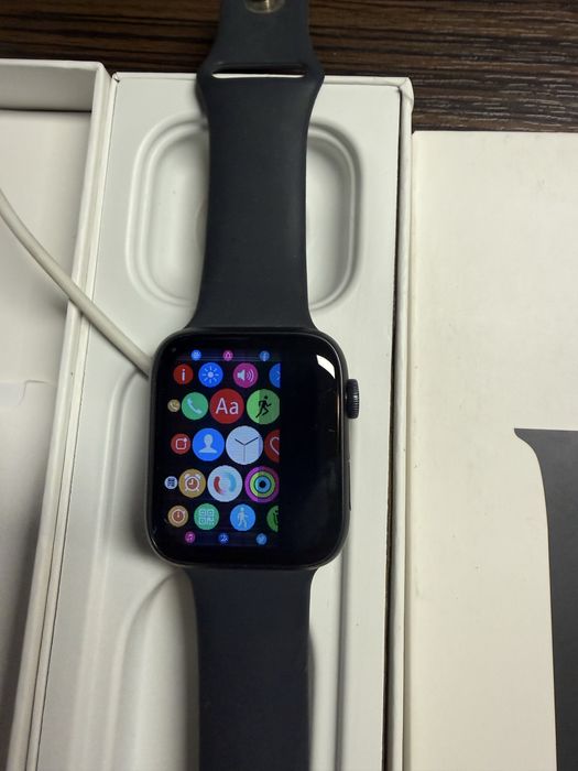 Apple Watch 7 45mm black czarny