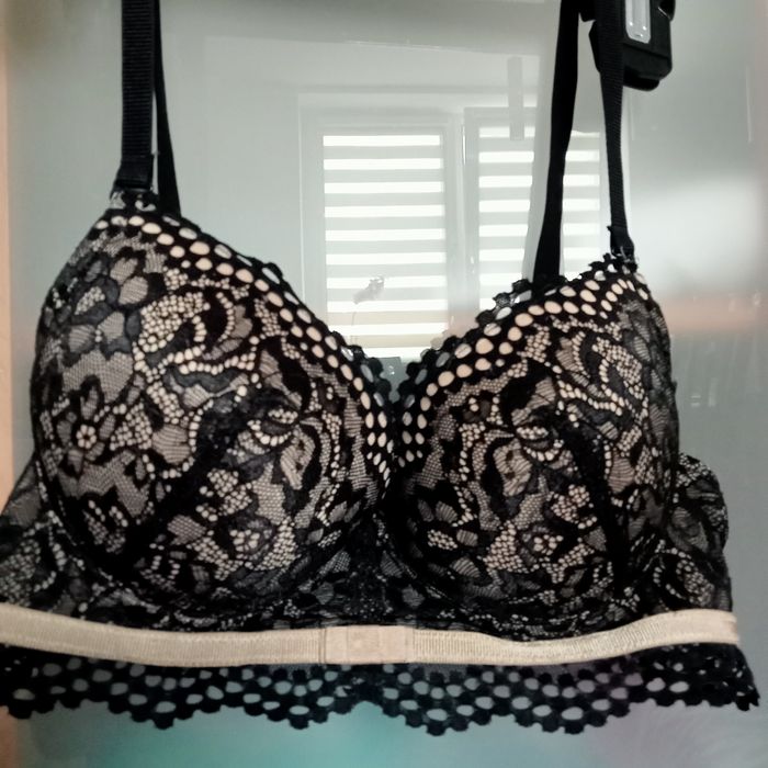 Biustonosz push up, koronkowy Esotiq 75C