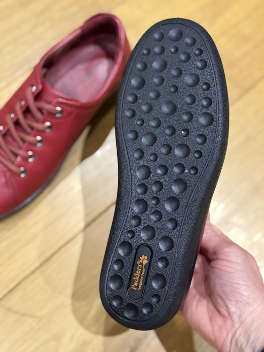 Шкіряні кросівки Padders 36