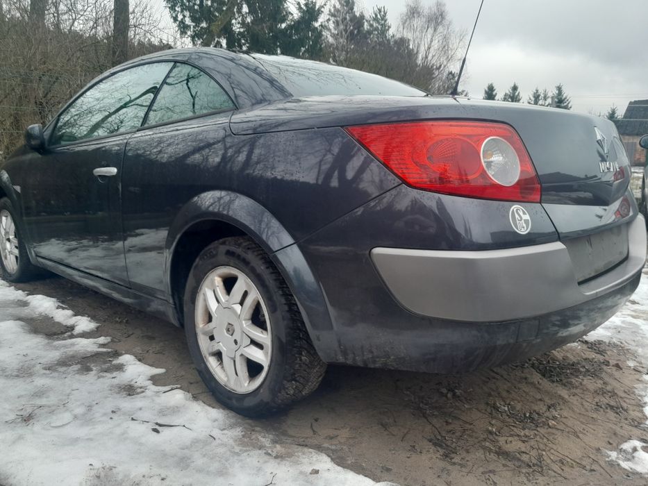 Renault Megane II 2.0benz 135km 05r. Karmann z de skóra alu panorama