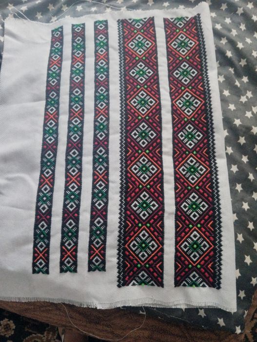 Вставки ручної роботи