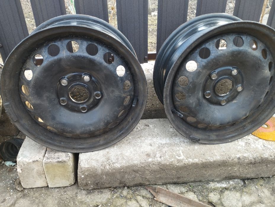 Продам диски стальні 5/112 р15