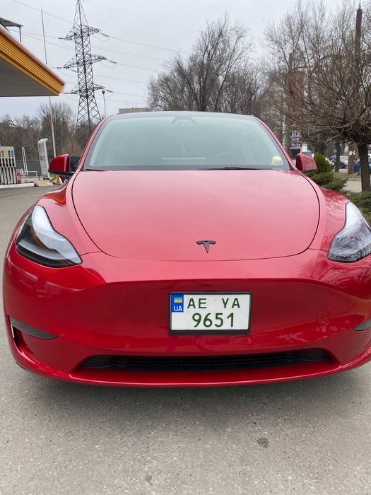 Tesla Y Performance 2021