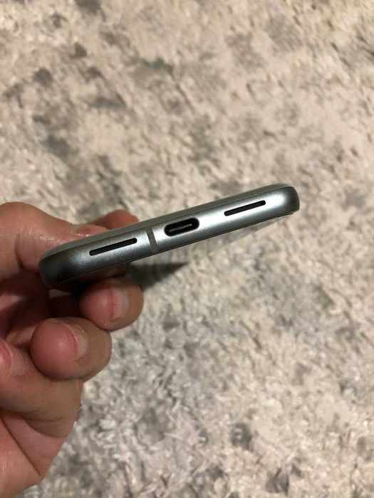 Смартфон Google pixel 8 128Gb neverlock