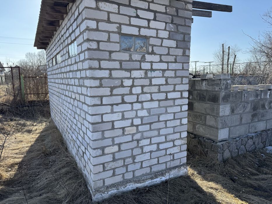 ПРОДАМ  дачу  біля річки Дніпро