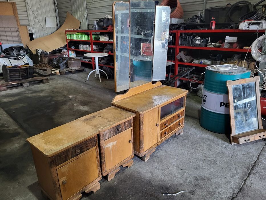 Meble PRL do renowacji