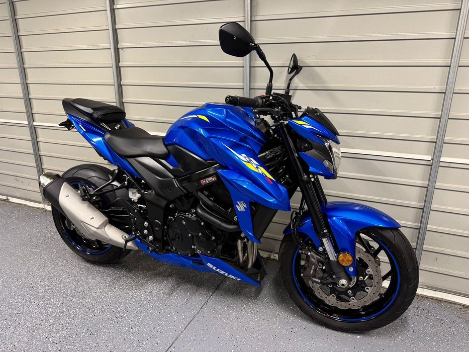 Suzuki