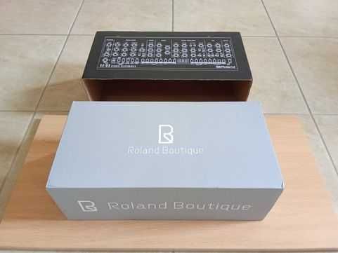 Sintetizador Roland SE-02 (Novo)