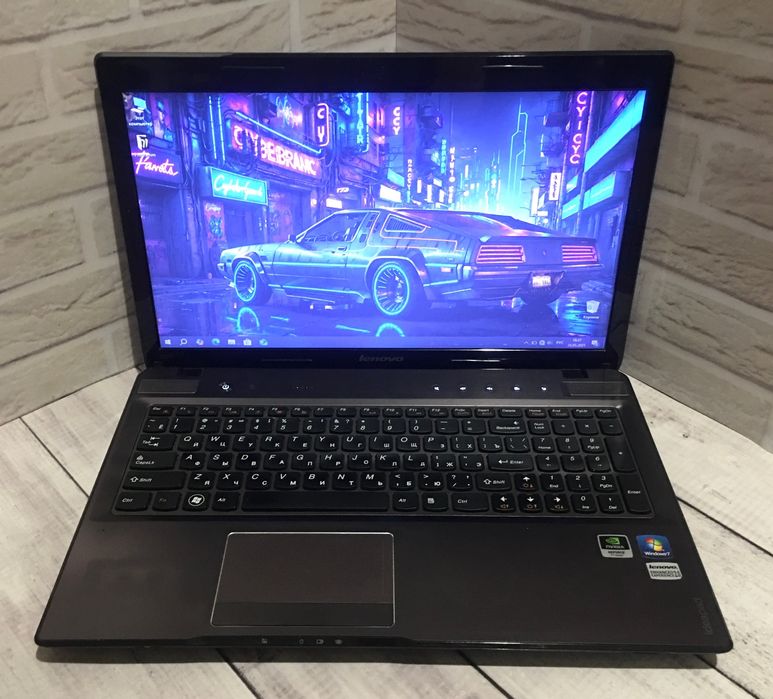 Lenovo/i7/Nvidia/16gb/SSD128gb/HDD500gb