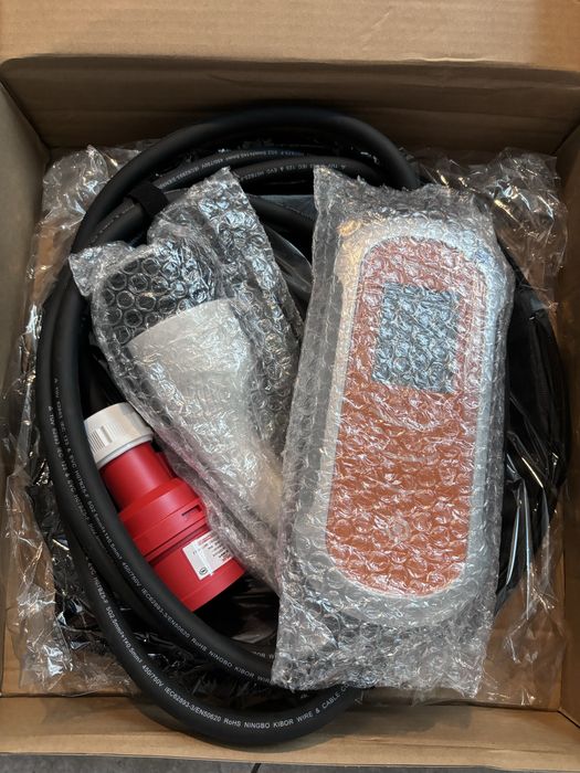 Зарядка трьохфазна для електромобіля Type 2 11 кВт 16A 3 фази