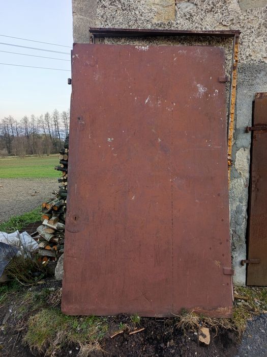 Brama Stalowa Ocieplana Garaż Stodoła