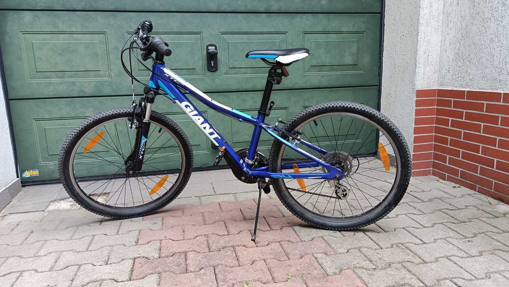 Rower dziecięcy Giant XTC JR + kask
