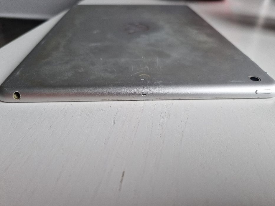 Apple iPad Air 9,7'' Model A1474