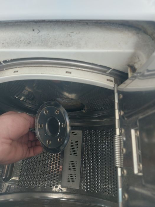 Пральна машинка BOSCH