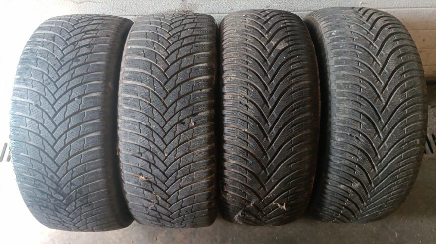 225/45r17 Kleber  i Firestone