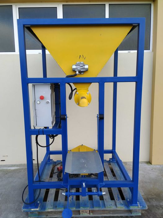 EMBALADORA CEREAIS - semi-automatica