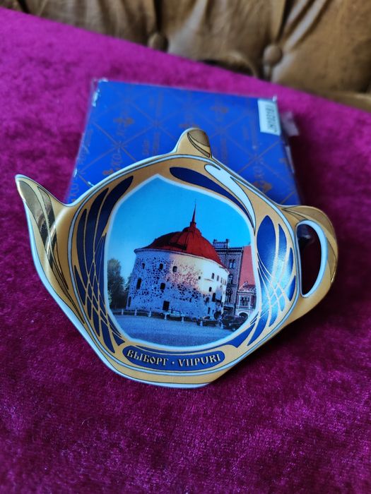 Подарок коллегам Пепельница фарфор сувенир попільничка Выборг