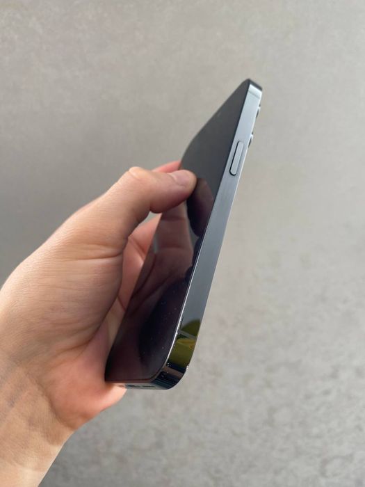 Продам Iphone 14 pro
