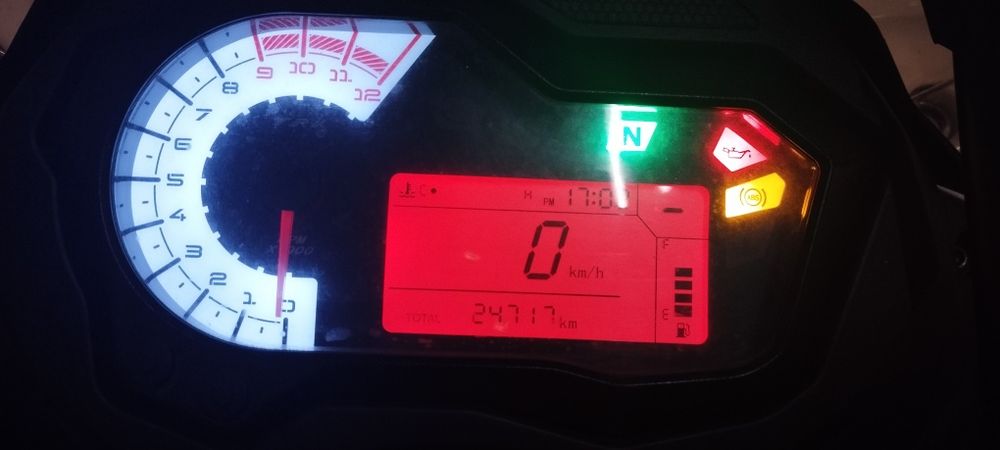 Benelli TRK 502X | 2022 | 24.700 km | Impecável