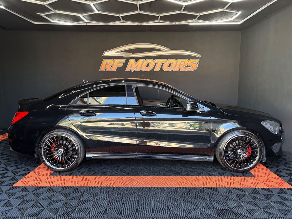 Mercedes-Benz CLA 220 CDI 7G-DCT AMG Line foto 5