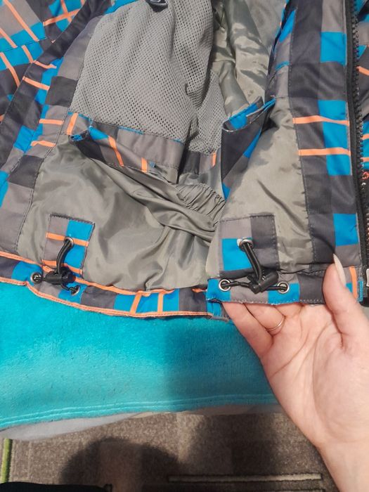 Продам парку на хлопчика