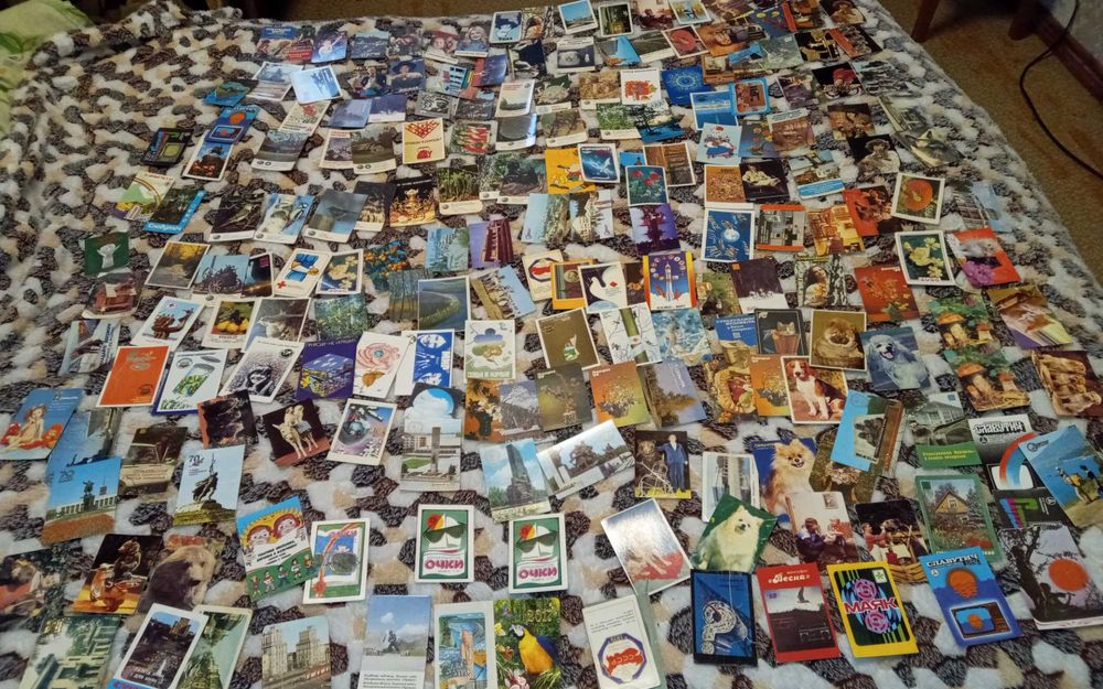 Календарики 200 штук.