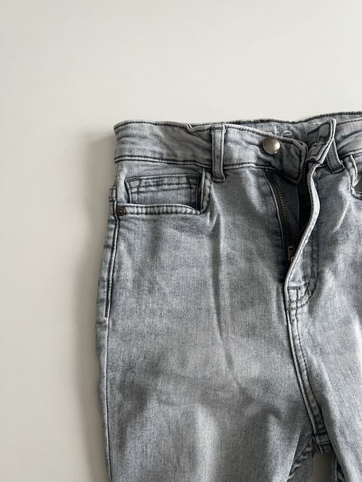 Dżinsy rurki/skinny Conte