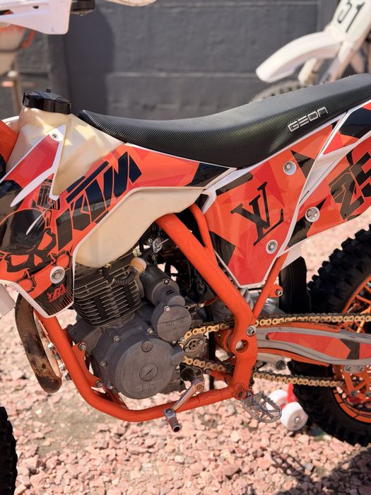 Мотоцикл Geon Terrax 250 21/18