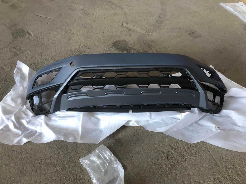 Volkswagen Tiguan Бампер предний в сборе 2018-2021 5NN-807-217-GRU