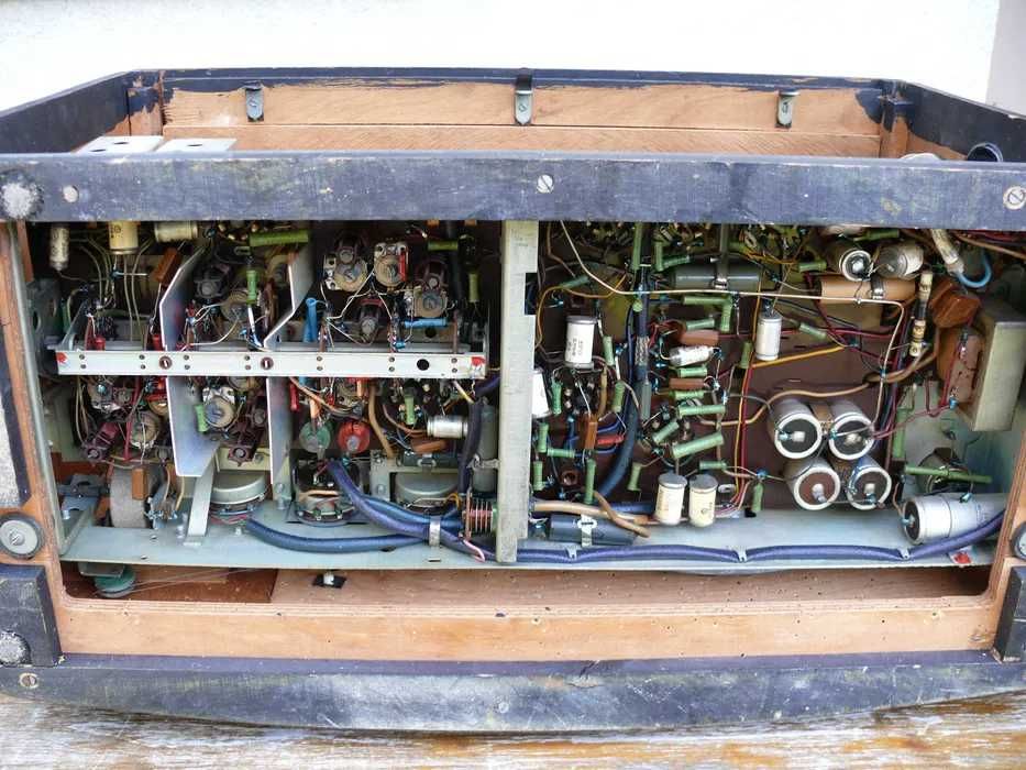 Radio lampowe RIGA 10