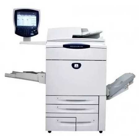 Fotocopiadora Xerox DC250 usada a funcionar ou para peças