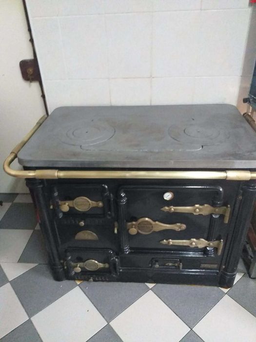 Fogão de lenha em ferro HERGON