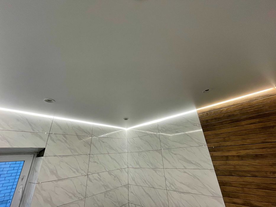 АКЦІЯ!! Натяжні стелі / натяжные потолки + монтаж люстри у подарунок.